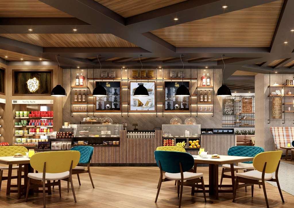 Doubletree By Hilton Muscat Qurum Ресторан фото