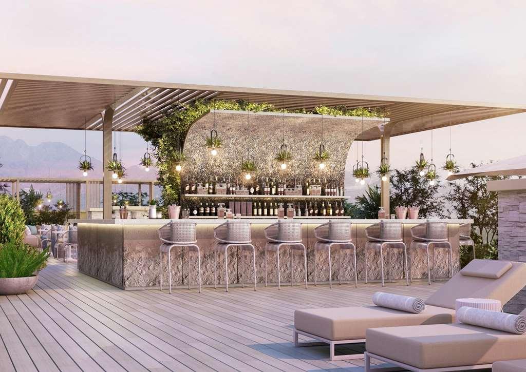 Doubletree By Hilton Muscat Qurum Ресторан фото